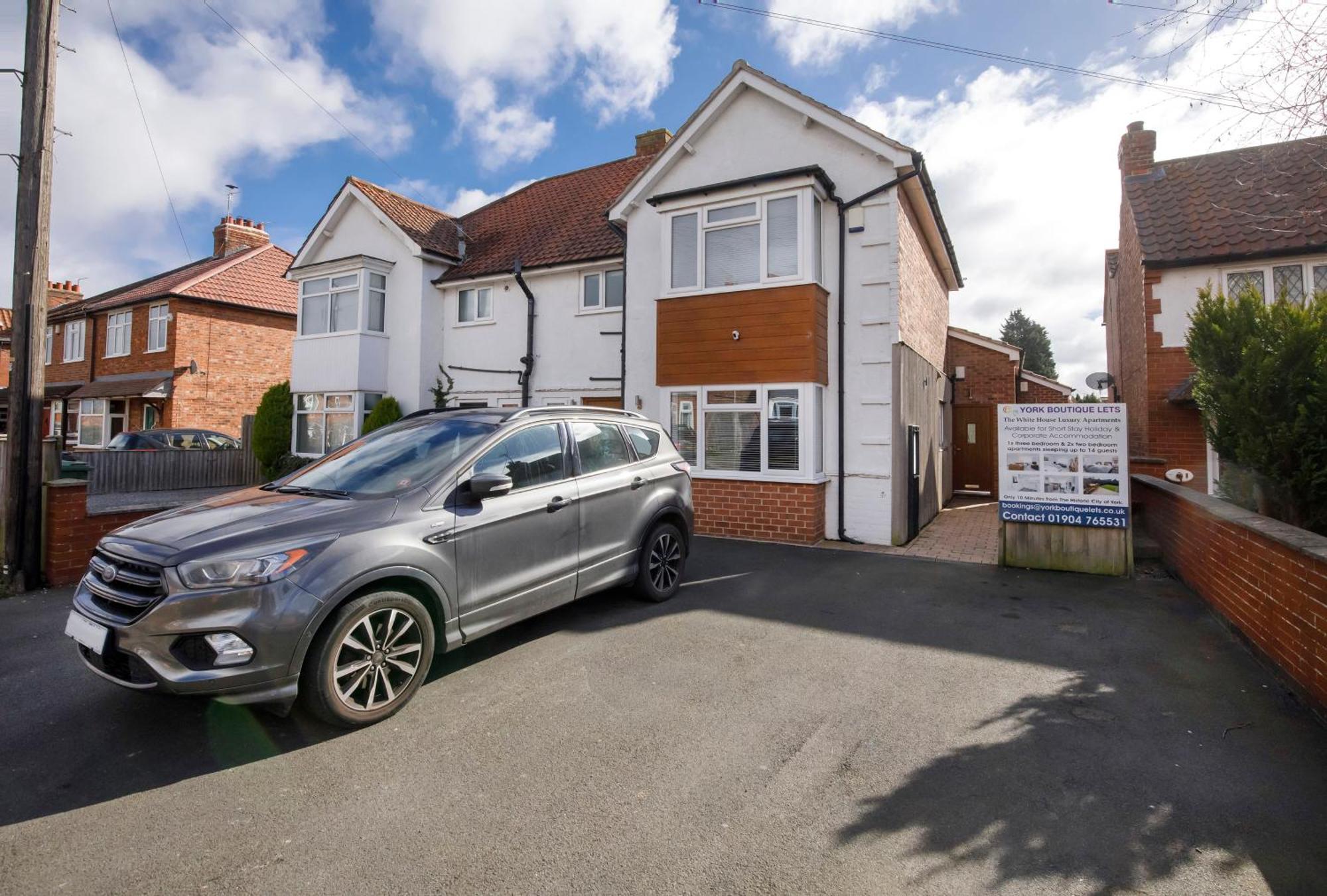 White House Apartments-Free Parking 1 Car Per Apartment York Exterior foto